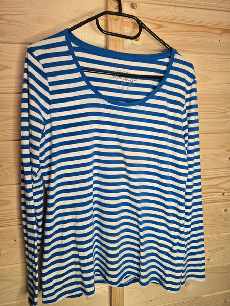 Ladies long sleeved top - 16