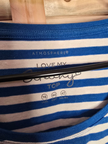 Ladies long sleeved top - 16