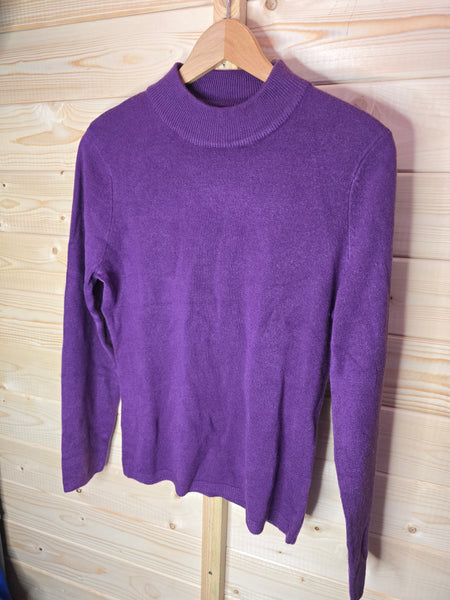 Ladies jumper - 12
