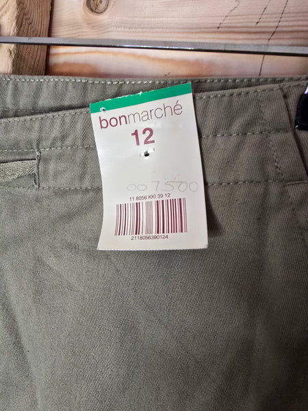Ladies trousers.  Bnwt - 12