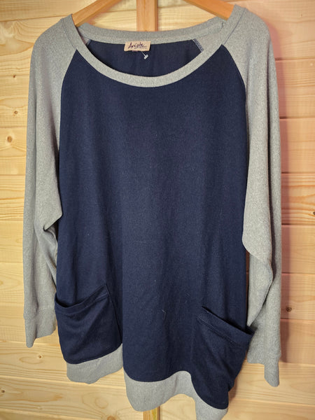 Ladies thin jumper - 18/20