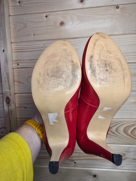 Red herring shoes - 6