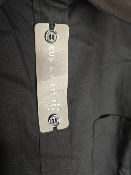 Ladies BNWT short sleeved shirt - 18