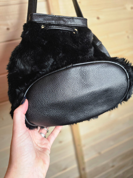 Ladies fluffy handbag