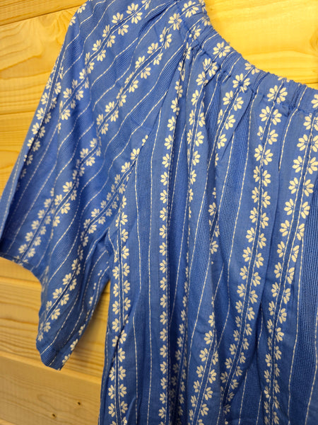 Ladies BNWT top - 16