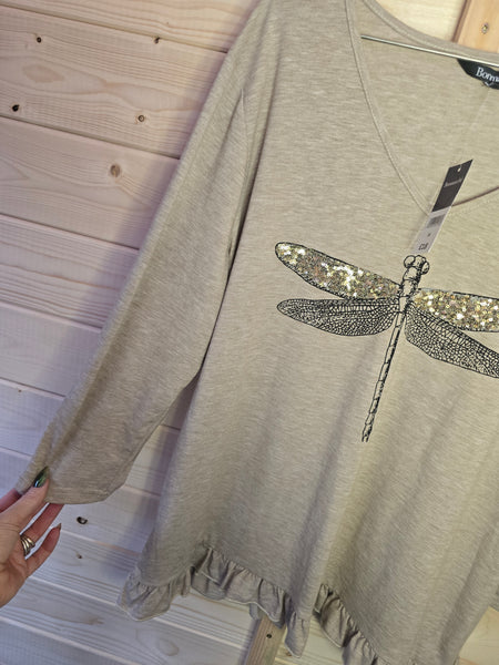 Ladies BNWT top - 18