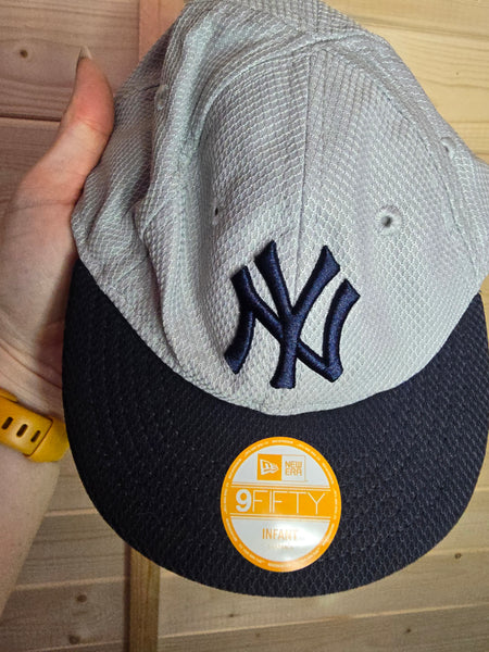 Boys new era cap infant size