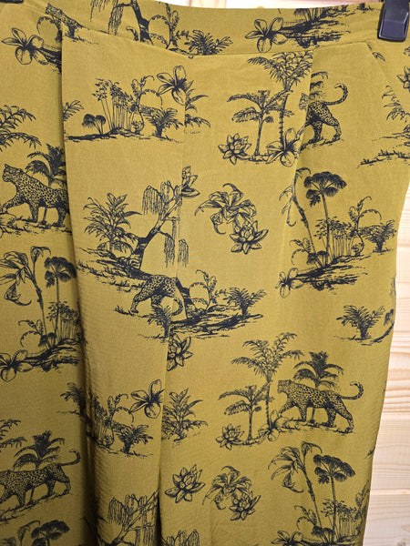 Ladies trousers size 18