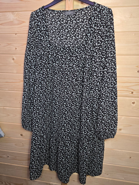 Ladies papaya dress size 14