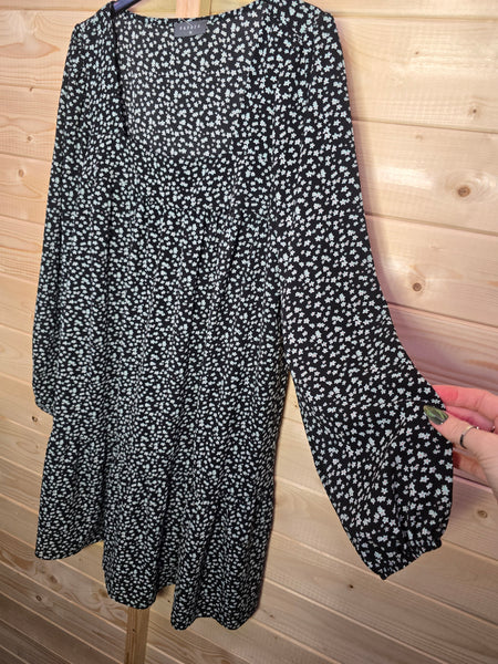 Ladies papaya dress size 14