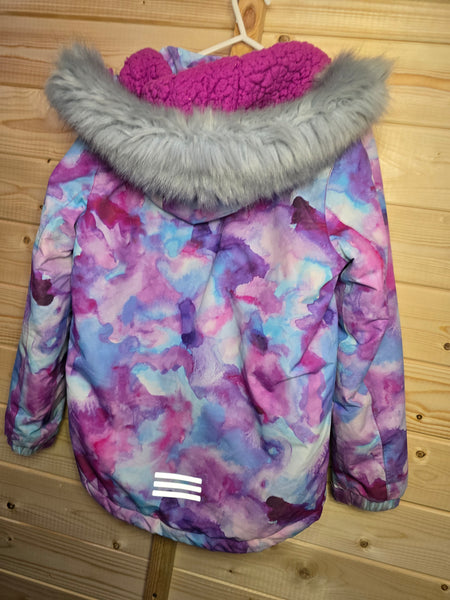 Girls mountain wearhouse coat - 9/10