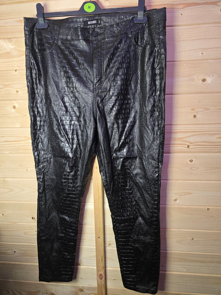 Ladies missguided wet look leggings - 18
