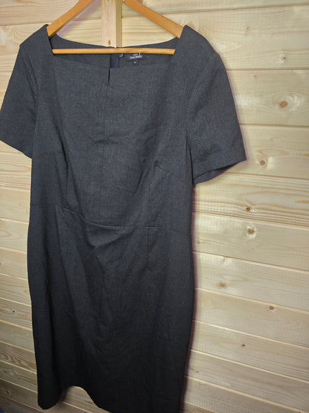 Ladies NEXT shift dress - 20