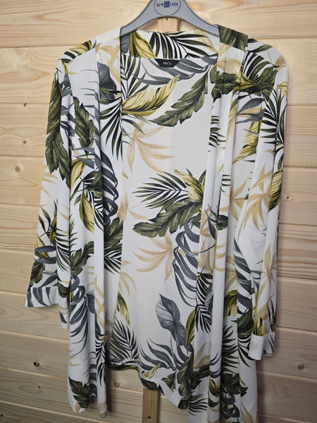 Ladiew M&Co cover up -16